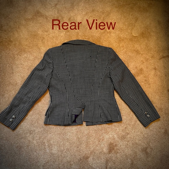 Lauren Taylor Women’s Pants Suit - Picture 12 of 13